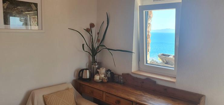 Sideboard with chair & tea and coffee making facilities
